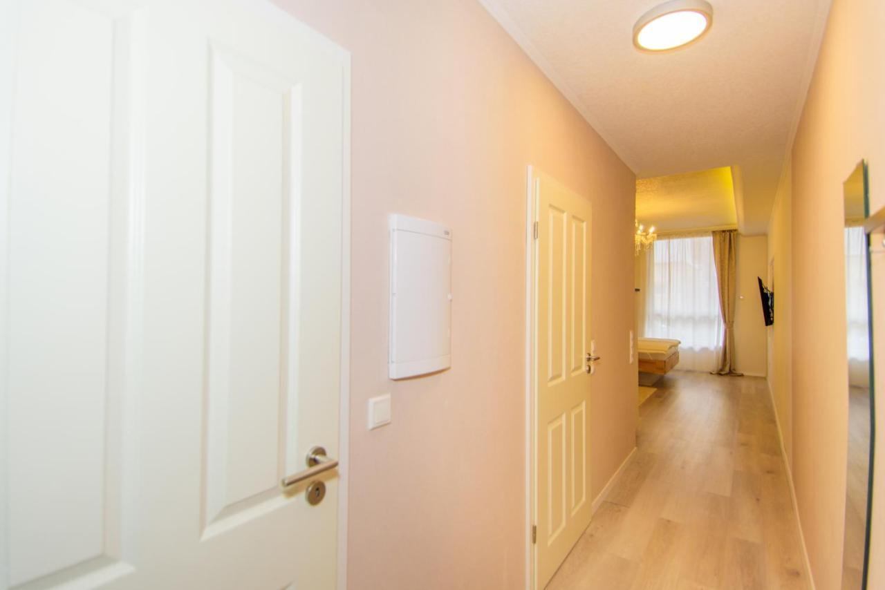 Noble Ferienwohnung In Metzingen-Zentrum Метцинген Екстер'єр фото