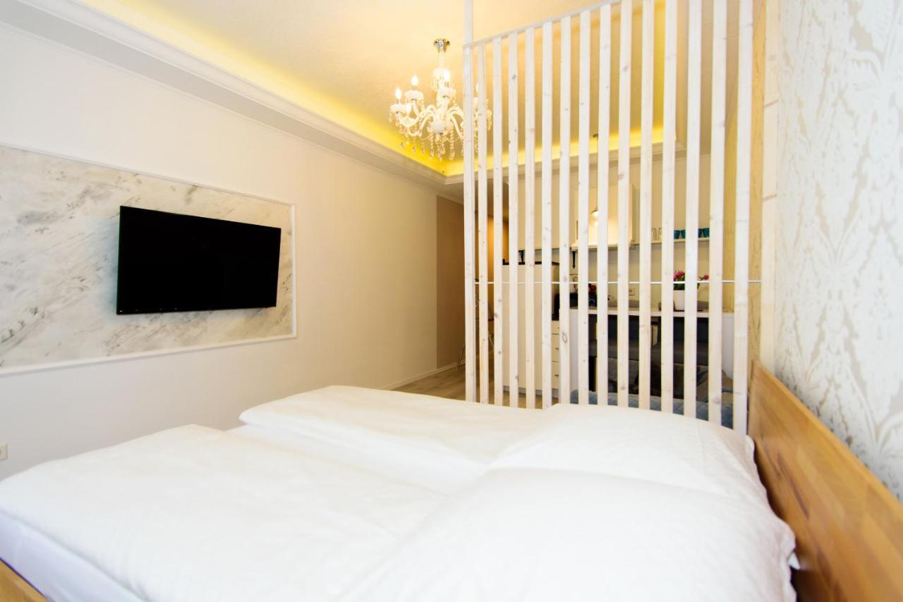 Noble Ferienwohnung In Metzingen-Zentrum Метцинген Екстер'єр фото